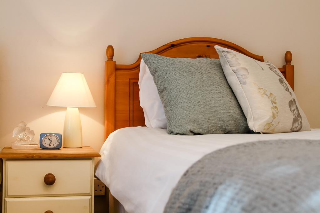 Alabare Guesthouse Salisbury Quarto foto
