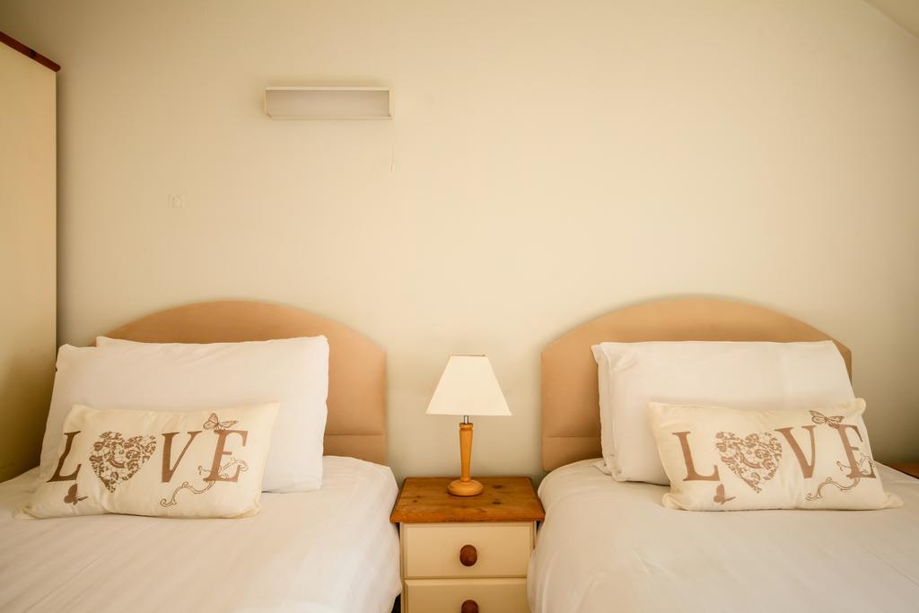 Alabare Guesthouse Salisbury Quarto foto
